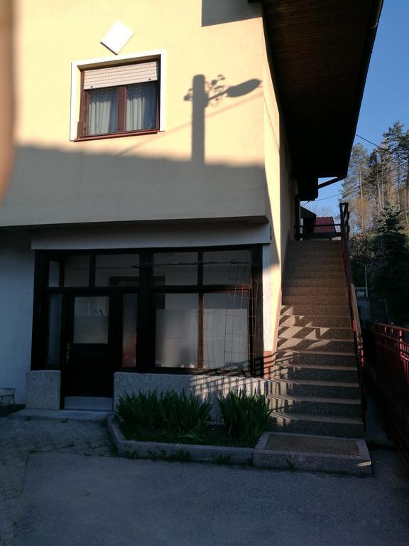 Central Tuzla Apt - Free Parking Exterior photo